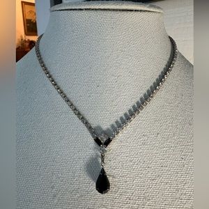 Dainty feminine vintage rhinestone dangle necklace